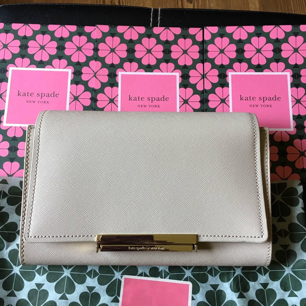 ♥️ New Kate Spade make it mine Camila Clutch Tusk